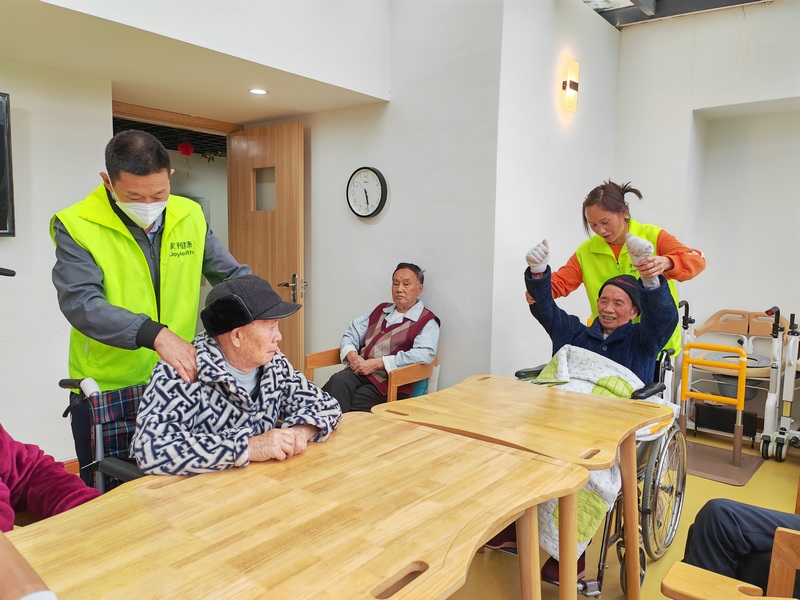4.遵义市打造嵌入式社区居家医养结合智慧养老项目。贵州省民政厅供图.jpg